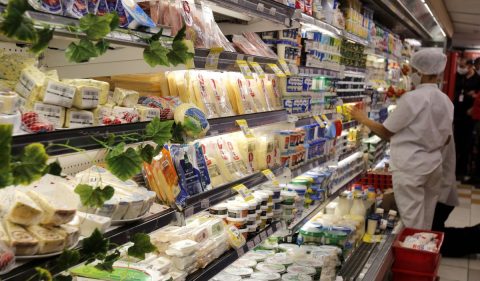 Supermercado na zona sul do Rio de Janeiro: como gastar menos nas compras Foto: Tânia Rêgo/Agência Brasil