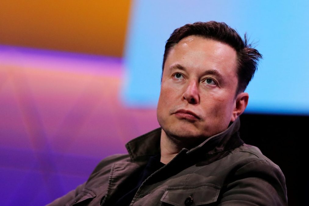 Foto do CEO da Tesla, Elon Musk, que fez oferta não vinculante para adquirir a Open AI, de Sam Altman.