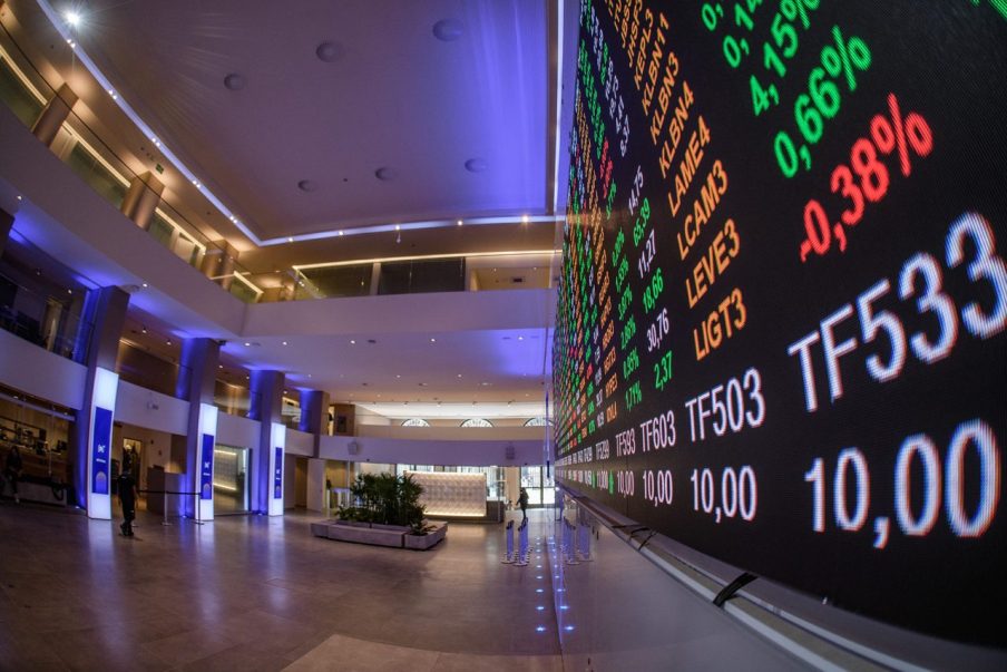 Renda variável em 2025: como transformar desafios em oportunidades? 