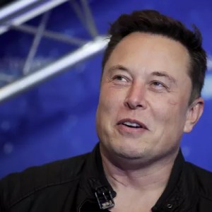 Musk se compromete com US$ 6,25 bilhões que faltavam para financiar compra do Twitter