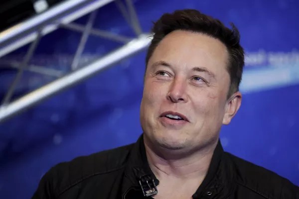 Musk se compromete com US$ 6,25 bilhões que faltavam para financiar compra do Twitter