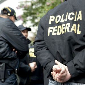 AGU pede que PF investigue quem criou ‘fake news’ sobre taxação do Pix