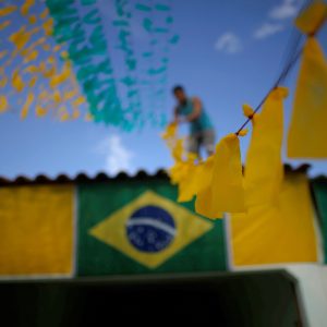 Gastos em bares crescem mais de 100% quando seleção brasileira entra em campo