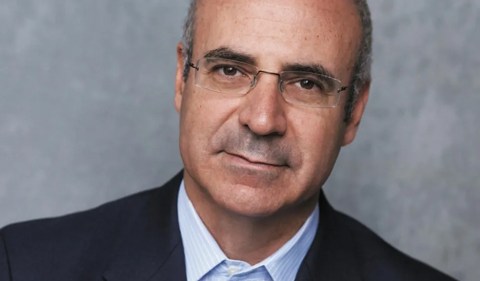 Se fosse filme, a saga de Bill Browder seria um daqueles thrillers eletrizantes — Foto: Peter Lindbergh/Divulgação