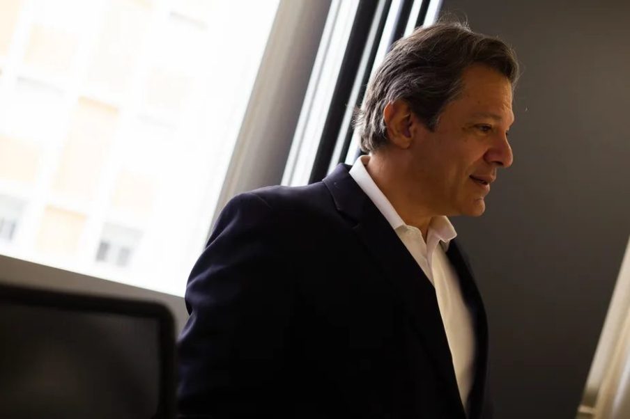 Cotado para a Fazenda, Haddad tem primeira reunião com Guedes