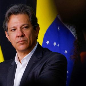 Por que Haddad ficou preocupado com comunicado do BC sobre os juros?