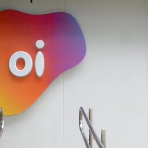 Melhores e piores da bolsa: Oi dispara quase 30% e lidera altas; Azul fica entre as maiores quedas