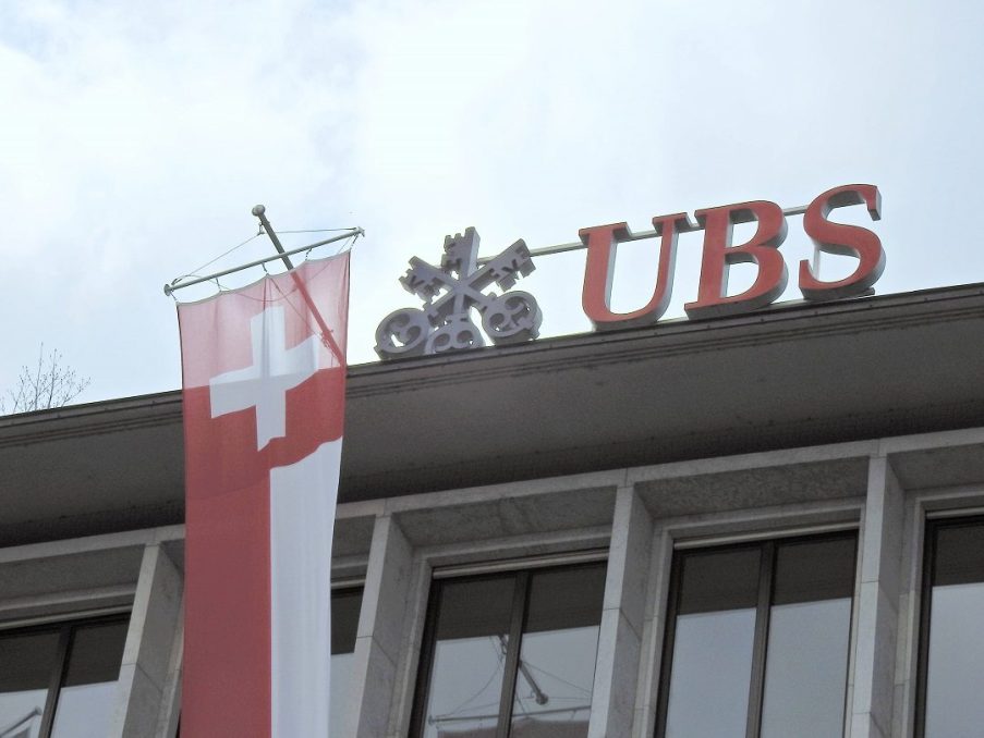 UBS revisão bancária