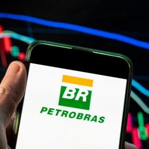 Petrobras (PETR4) é novidade na carteira do Itaú BBA que bate o Ibovespa em 2024