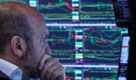 Pesquisa revela de 47% dos gestores acreditam que Ibovespa deve ultrapassar 140 mil pontos em 2024.  Foto: Brendan McDermid/Reuters