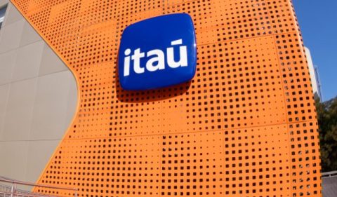 Fachada de agência bancária do Itaú Unibanco (ITUB4). Foto: Divulgação