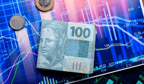 Imagem ilustrativa de investimentos em real brasileiro Foto: Edson Souza/Getty Images