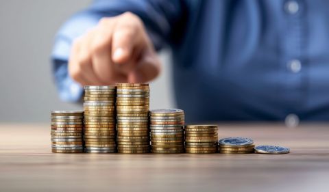 As empresas captaram R$ 120,3 bilhões de janeiro a novembro com as debêntures incentivadas, um volume recorde. (Foto: Freepik)