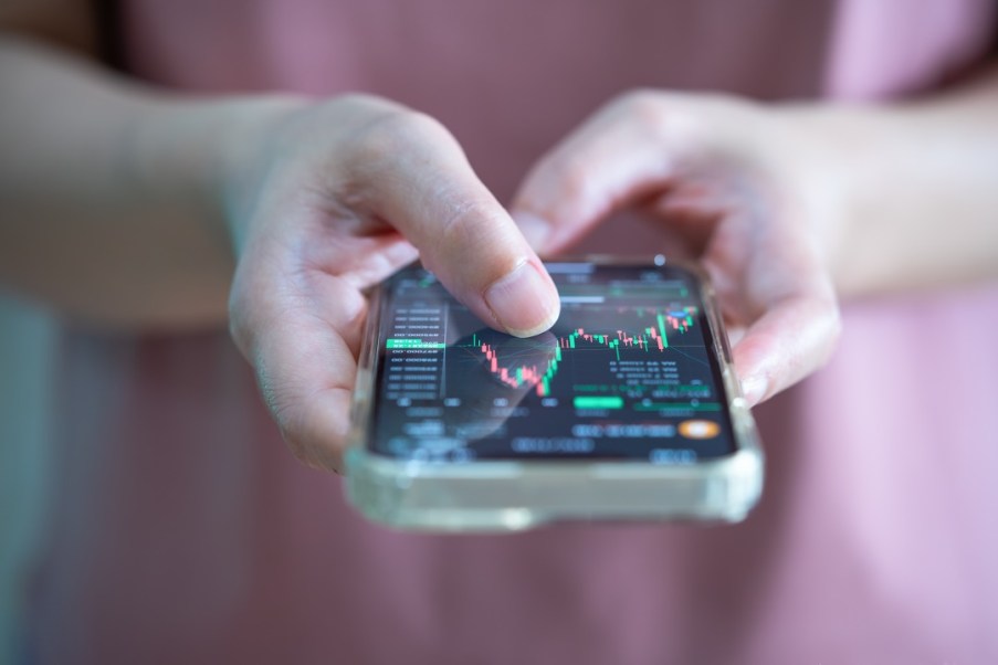 Dividendos, oportunidades, BDRs e mais: as recomendações do Itaú BBA para dezembro
