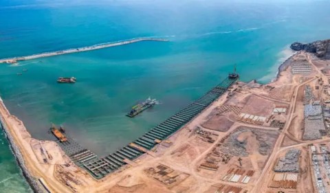 Vista aérea do porto de Chancay, no Peru. Foto: Cosco Shipping Ports Chancay
