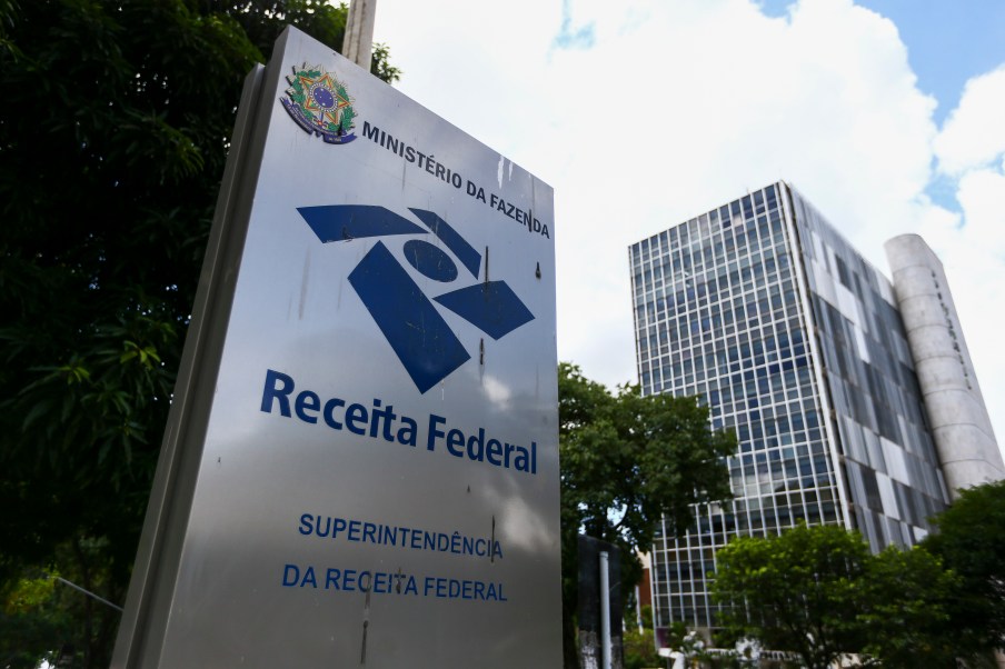 Sindicato alerta que greve dos auditores da Receita pode prejudicar meta fiscal do governo