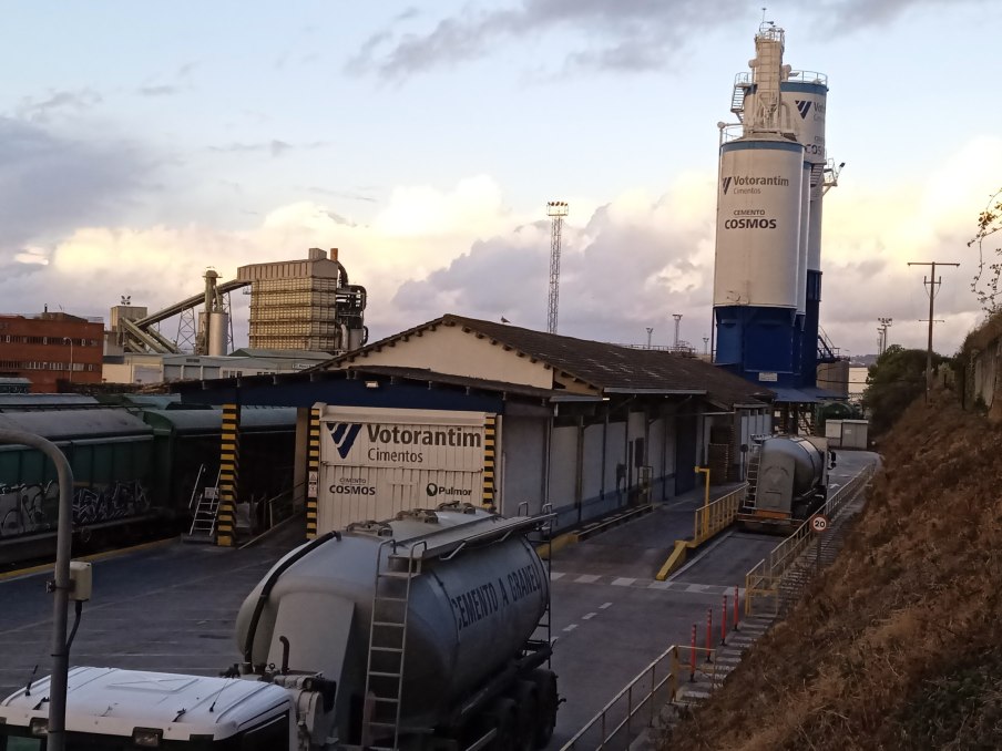 votorantim cimentos, fábrica, espanha