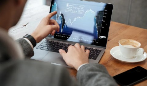 Onde não investir na renda fixa vai muito além da poupança - (Foto: Freepik)