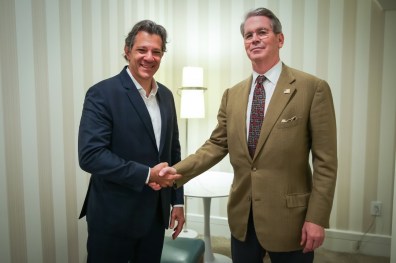 Haddad se encontra com o secretário do Tesouro de Trump